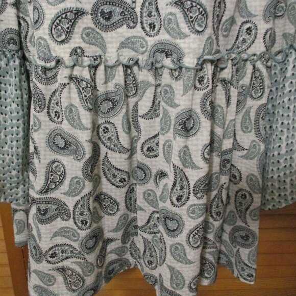 Style & Co top Romantic Boho Sage Green & black lightweight pullover size L - Picture 5 of 7